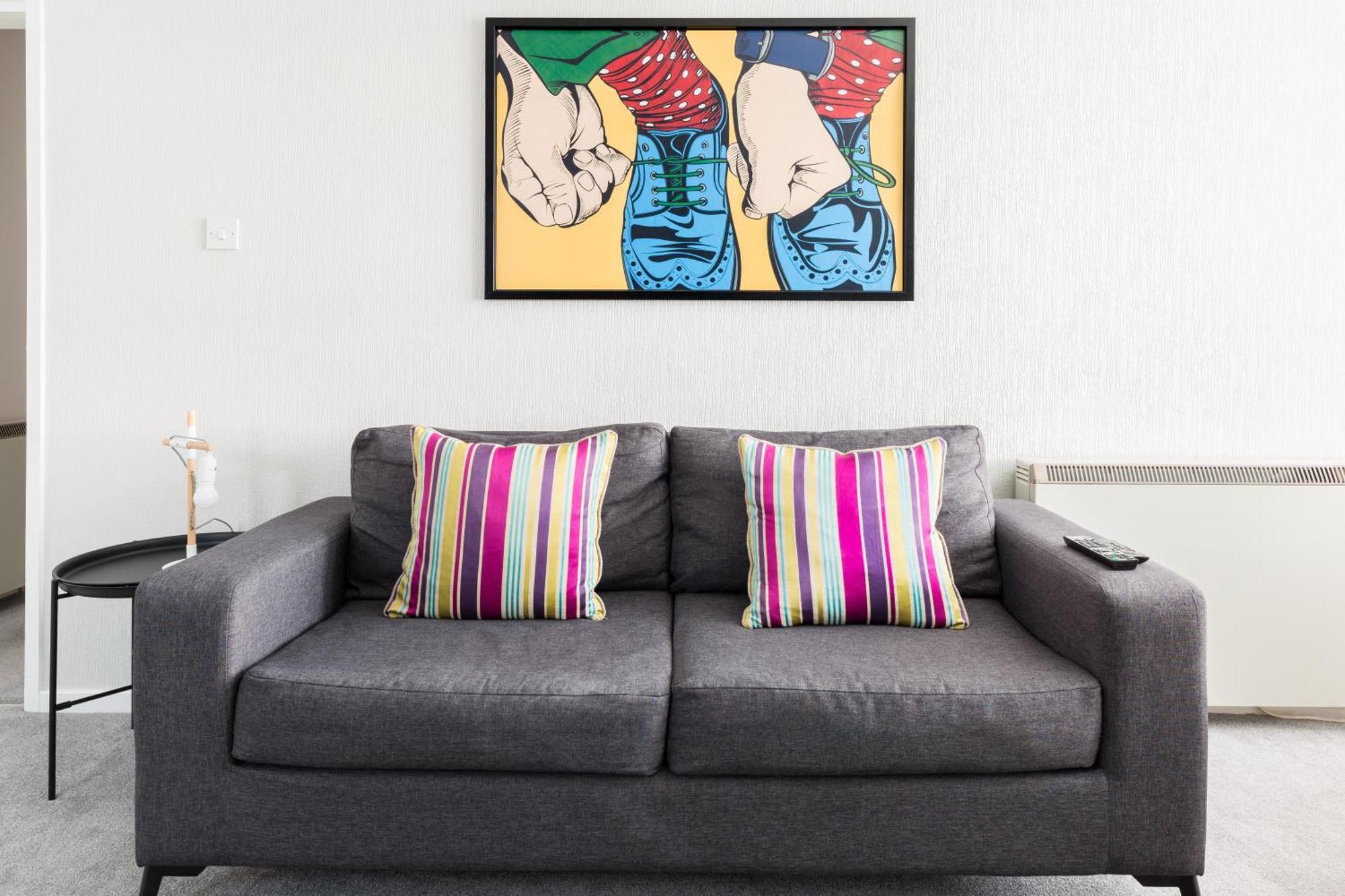 Modern 2-Bedroom Apartments With Free Parking In Leamington Spa Bagian luar foto